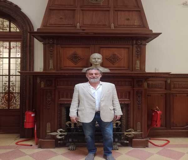 Ciudadano distinguido 3